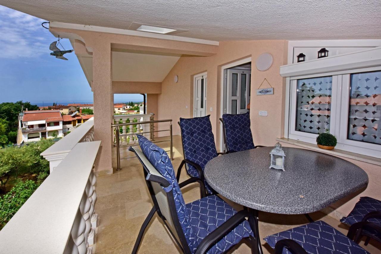 Apartments Elin Sofia Пореч Экстерьер фото