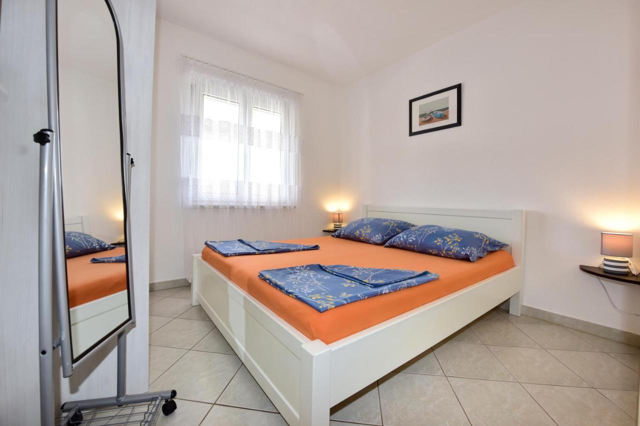 Apartments Elin Sofia Пореч Экстерьер фото